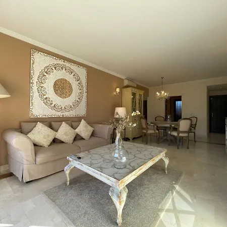 Luxury Aparment